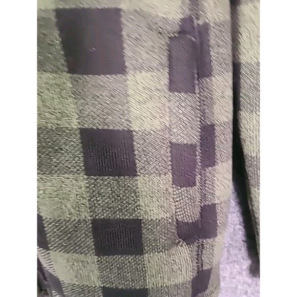 Urban Pipeline Flannel Jacket W/Faux Fur Lining Size Small Men’s Green Plaid Zip - Picture 5 of 8
